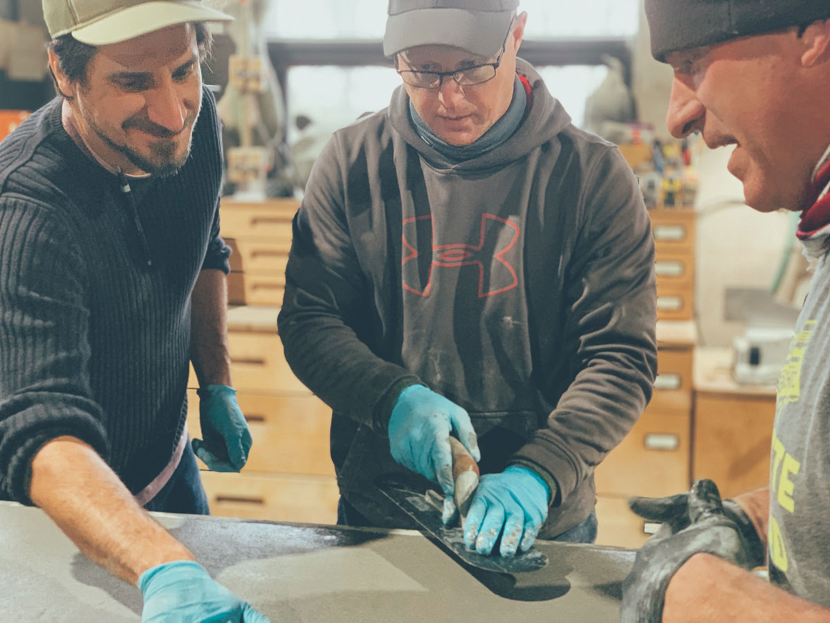 Troweling instruction for casting concrete countertops in place